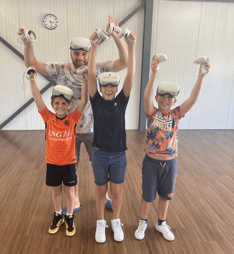 Kids spelen VR